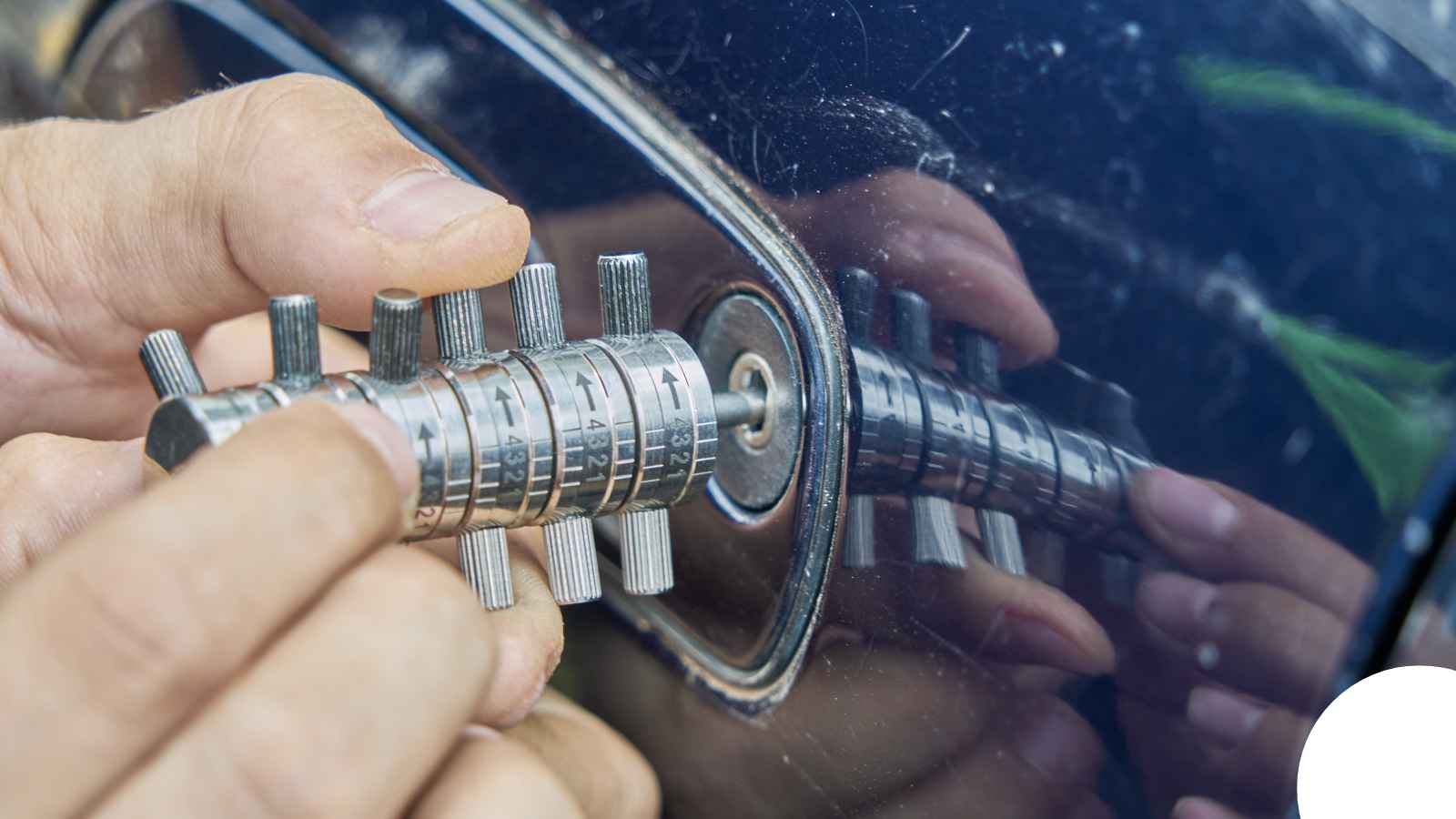 Locksmith in New York City, NY — New York Patio Door Lock Service Locksmith in New York City, NY — New York Patio Door Lock Service
